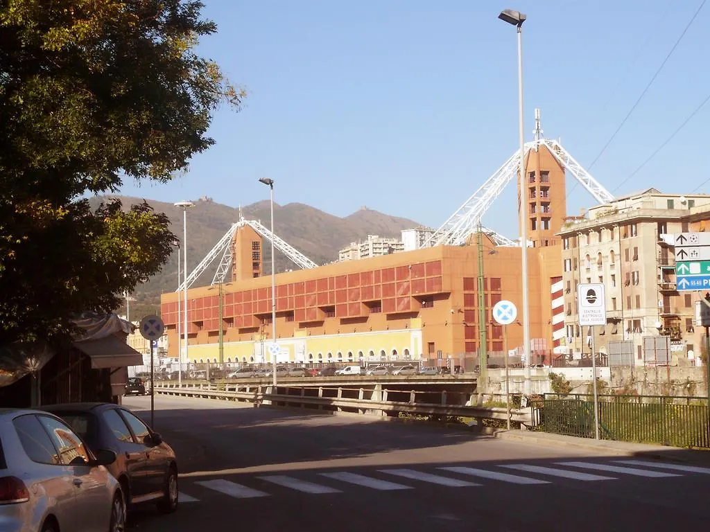 Centrale & Parking Genua